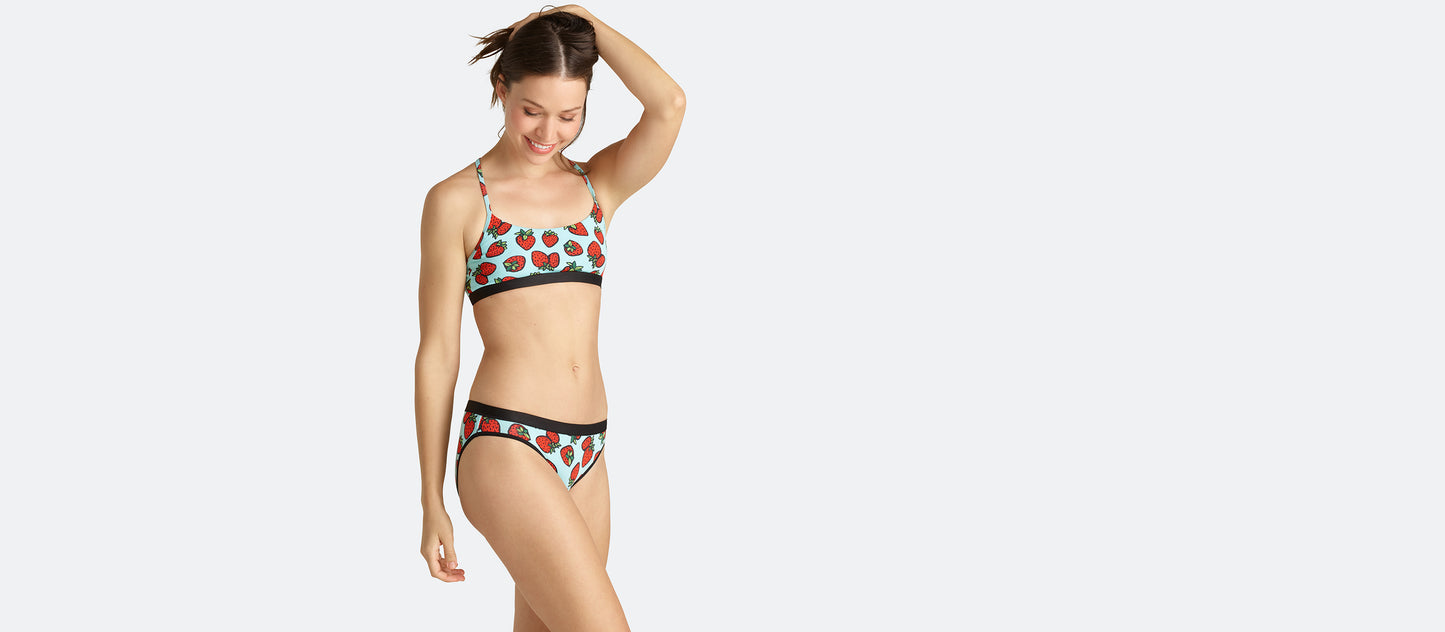 UltraModal™ Core T-Back Bralette | Strawberries