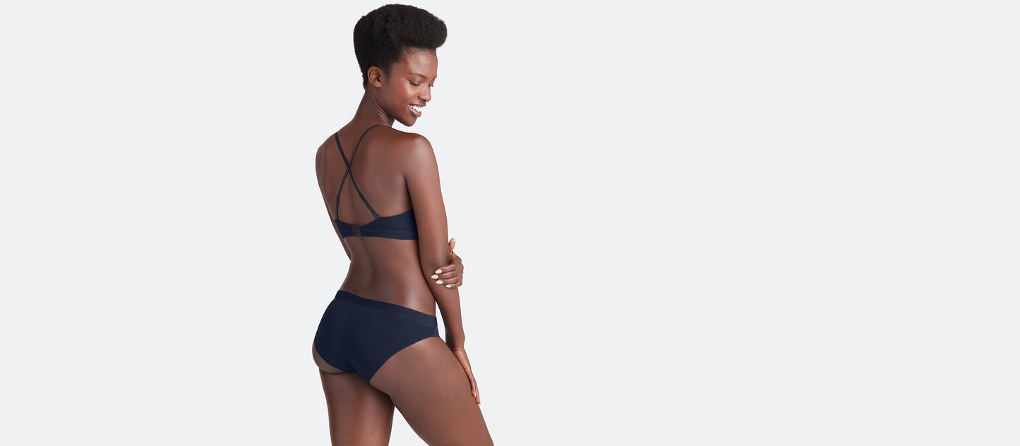 UltraModal™ FeelFree Ruched Bralette | Dark Sapphire