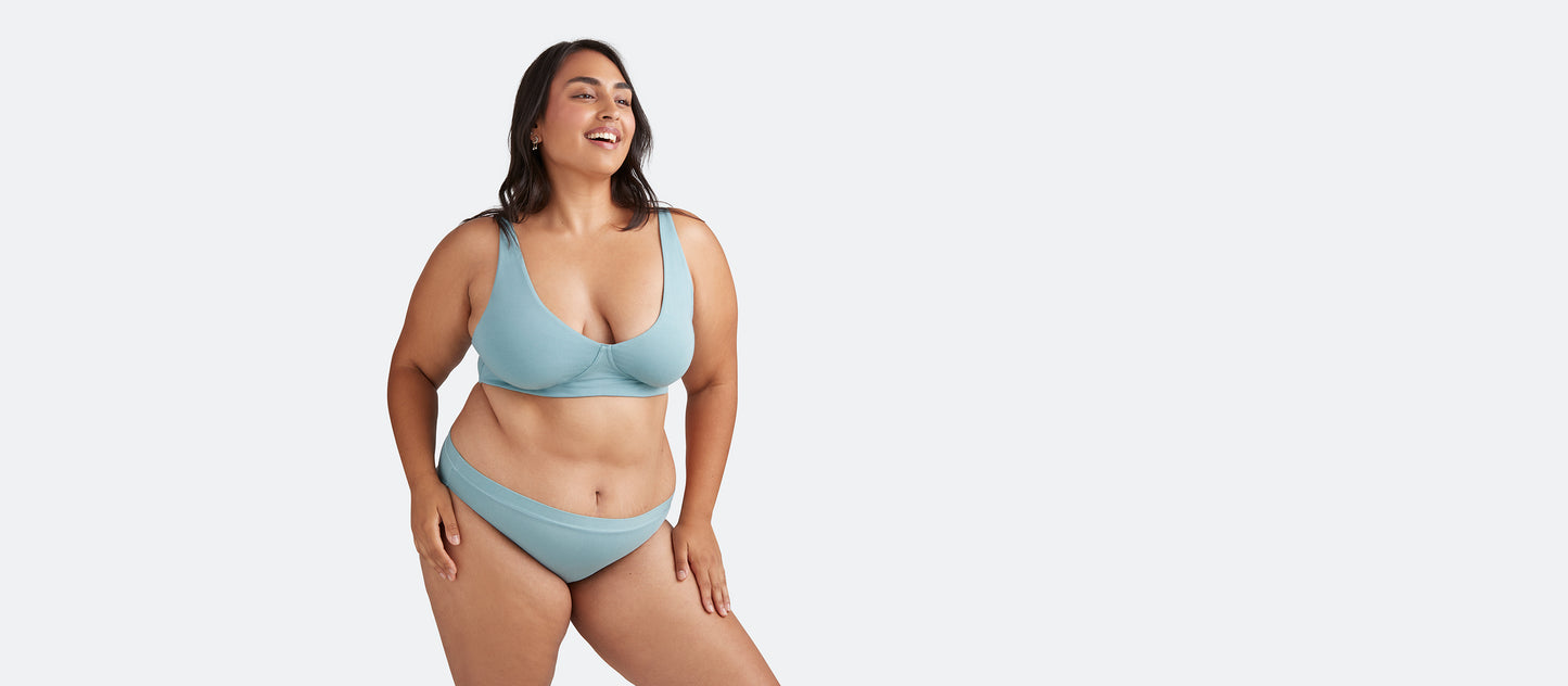 UltraModal™ FeelFree Longline Bralette | Ice Blue