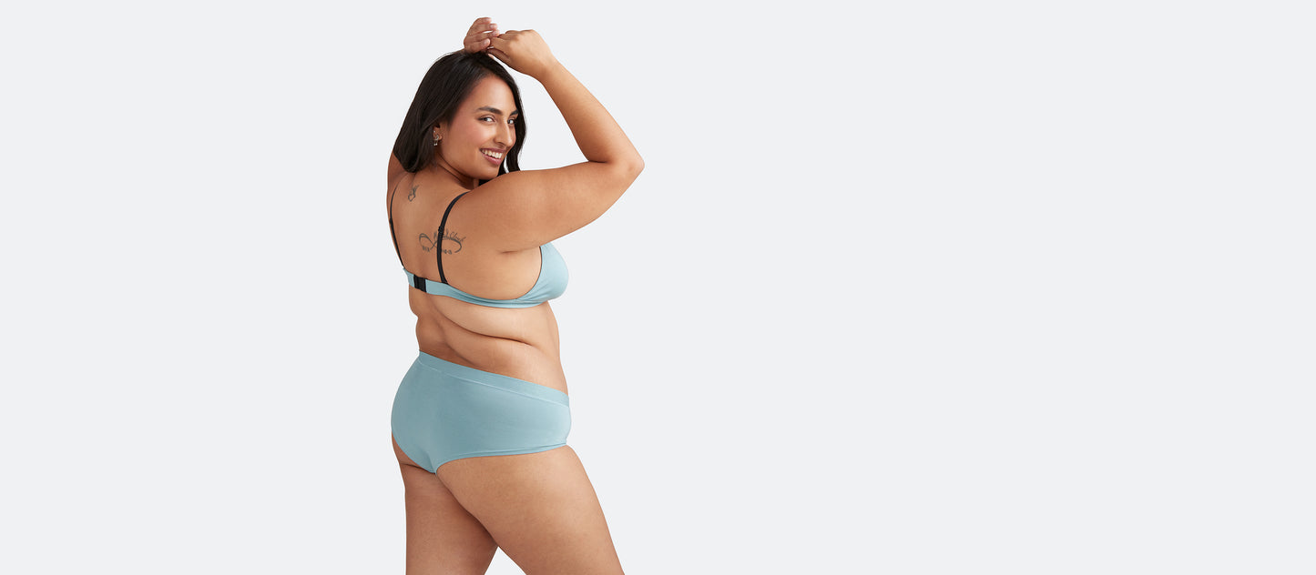 UltraModal™ FeelFree Triangle Bralette | Ice Blue