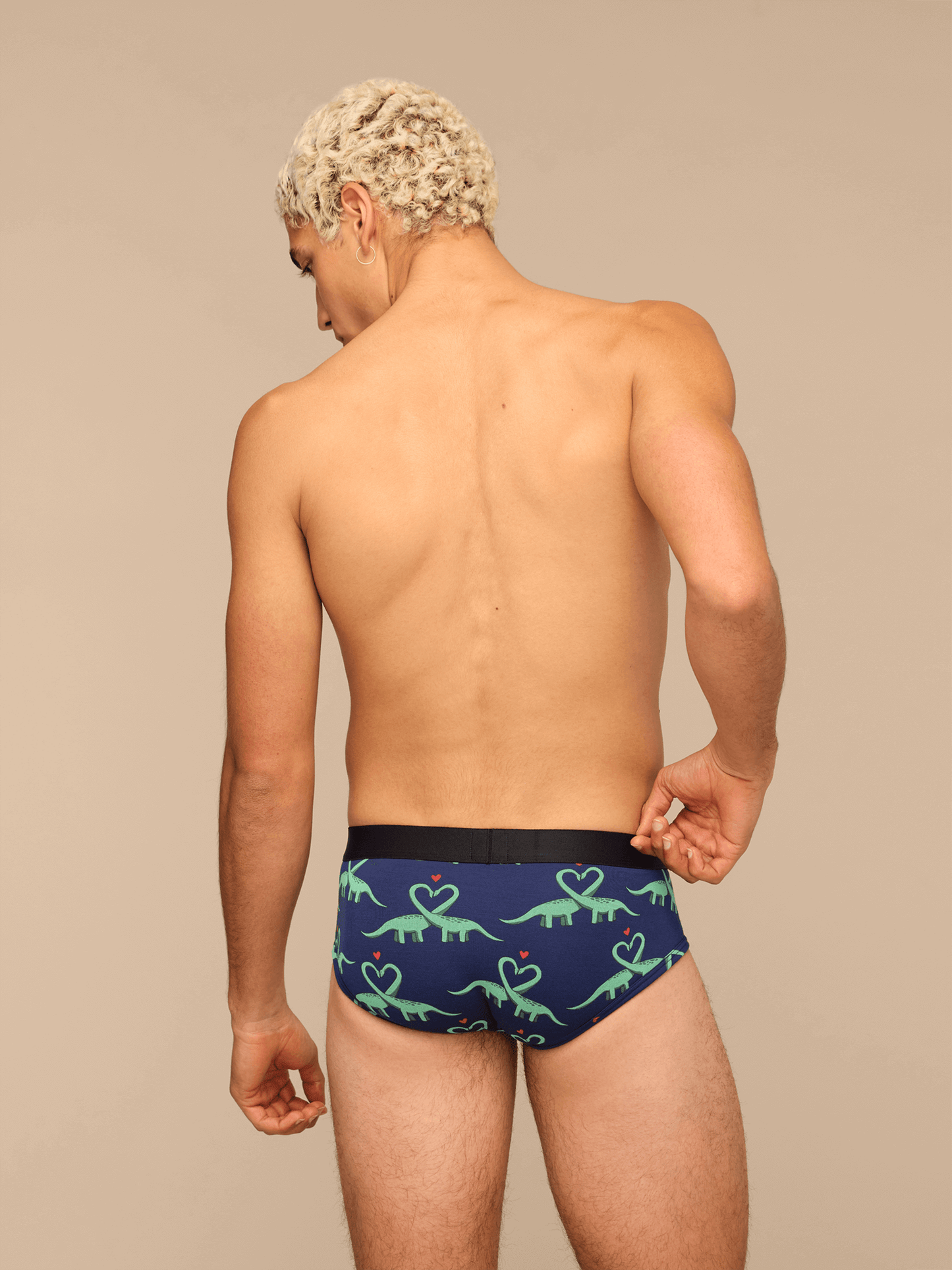 UltraModal™ Core Brief | Saur in Love