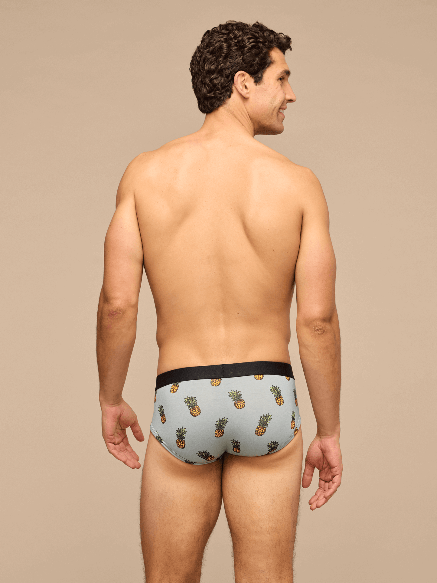 UltraModal™ Core Brief | Pineapples
