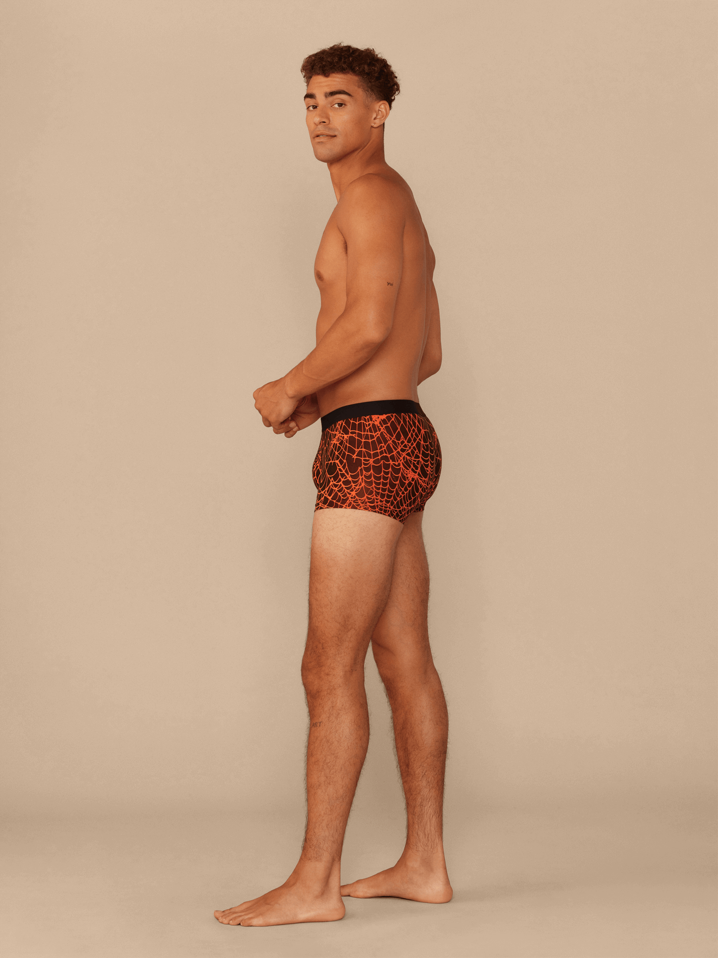 UltraModal™ Core Trunk | Caught in a Web