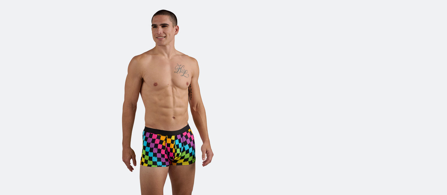 UltraModal™ Core Trunk | Rainbow Check
