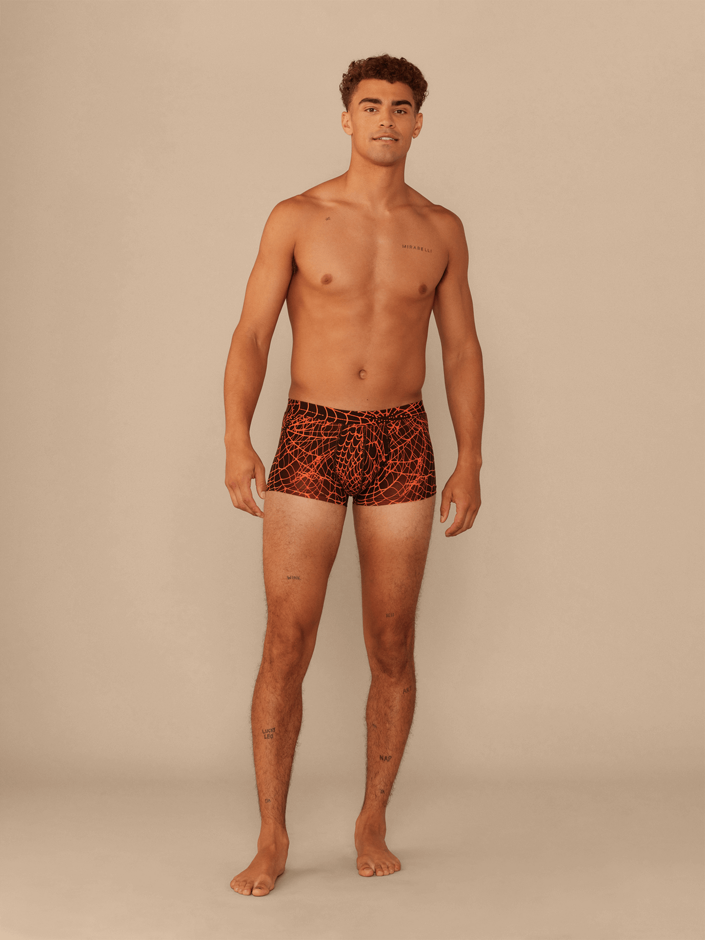 UltraModal™ FeelFree Trunk | Caught in a Web