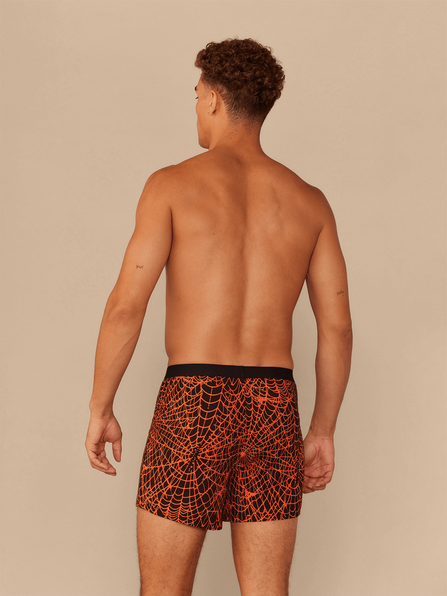 UltraModal™ Core Boxer | Caught in a Web