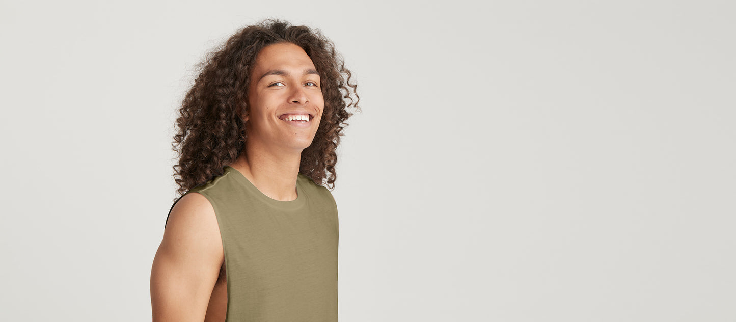Daily Sleeveless Tee - Men's | Mountain Trail