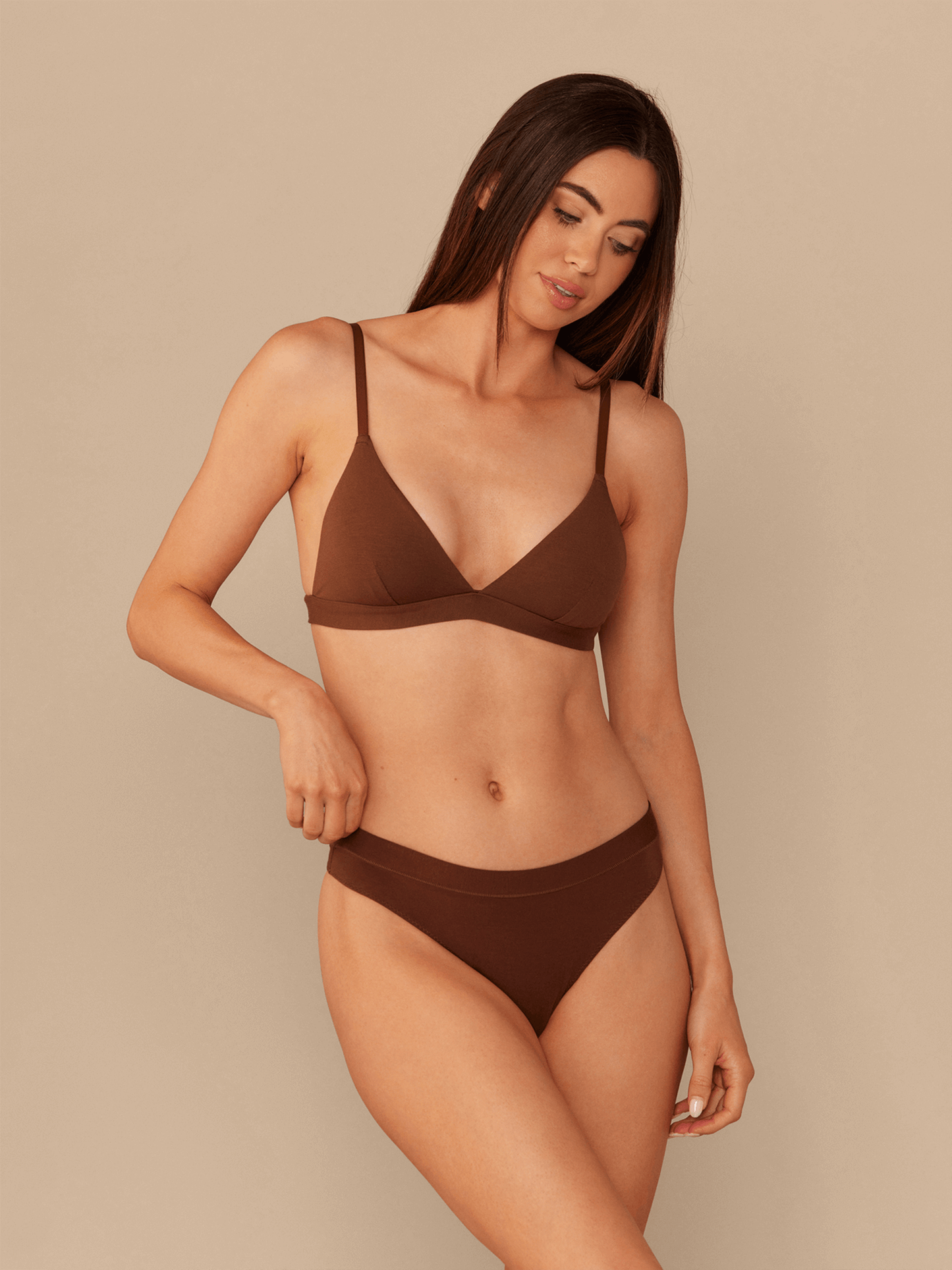 UltraModal™ FeelFree Thong | Walnut Shell