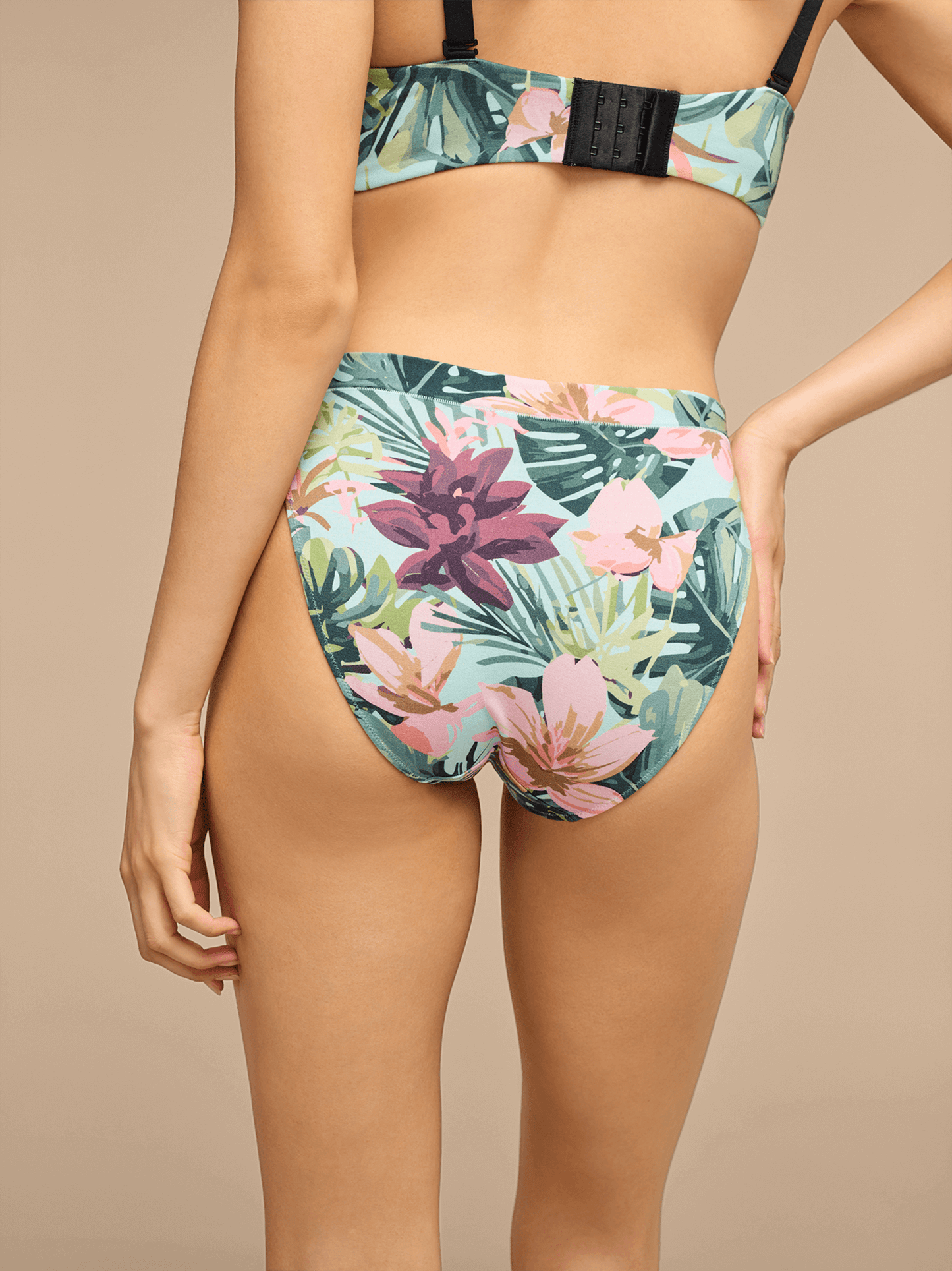 UltraModal™ FeelFree High Leg Bikini | Hibiscus