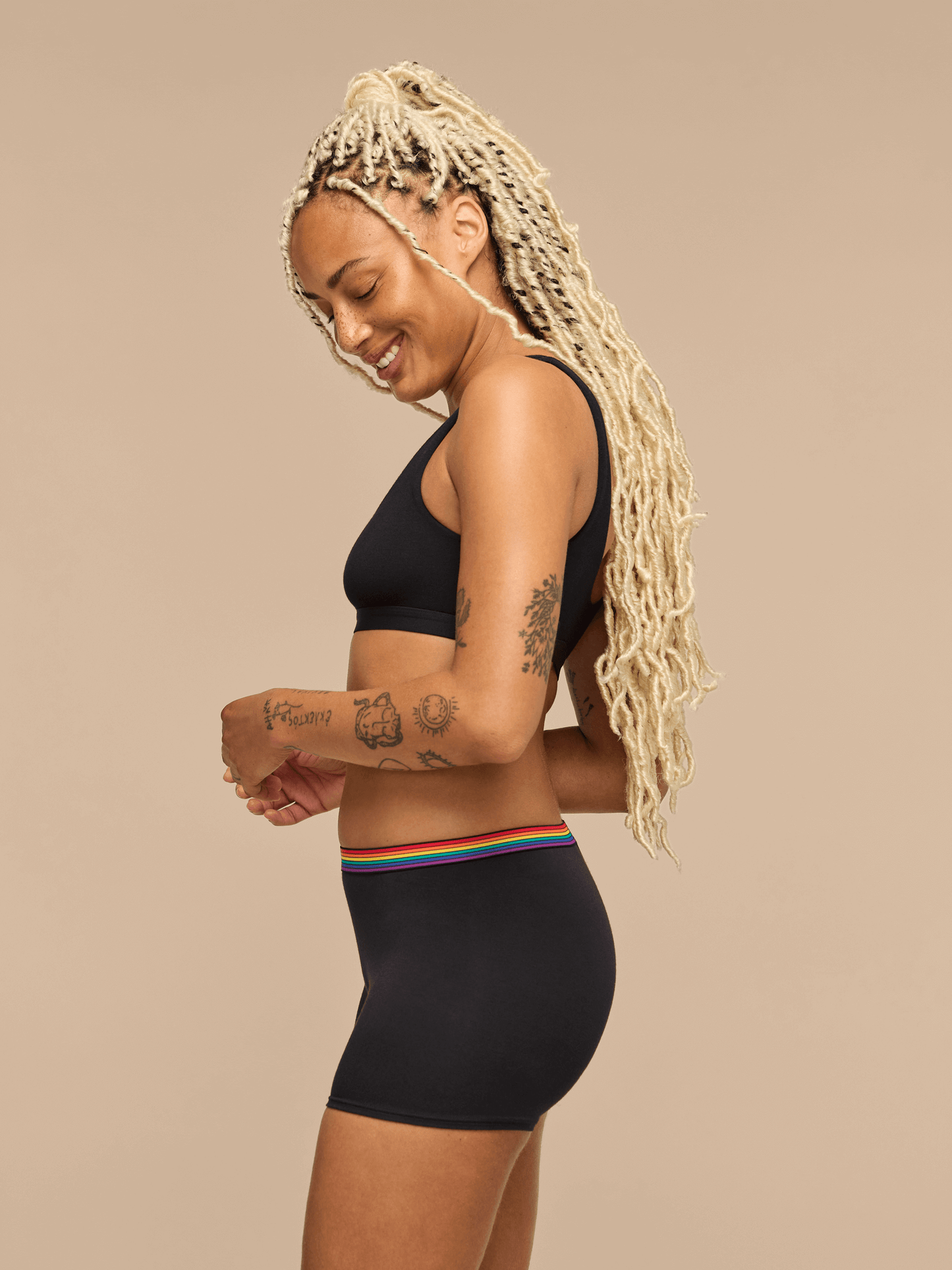 UltraModal™ Core Boyshort | Love Line