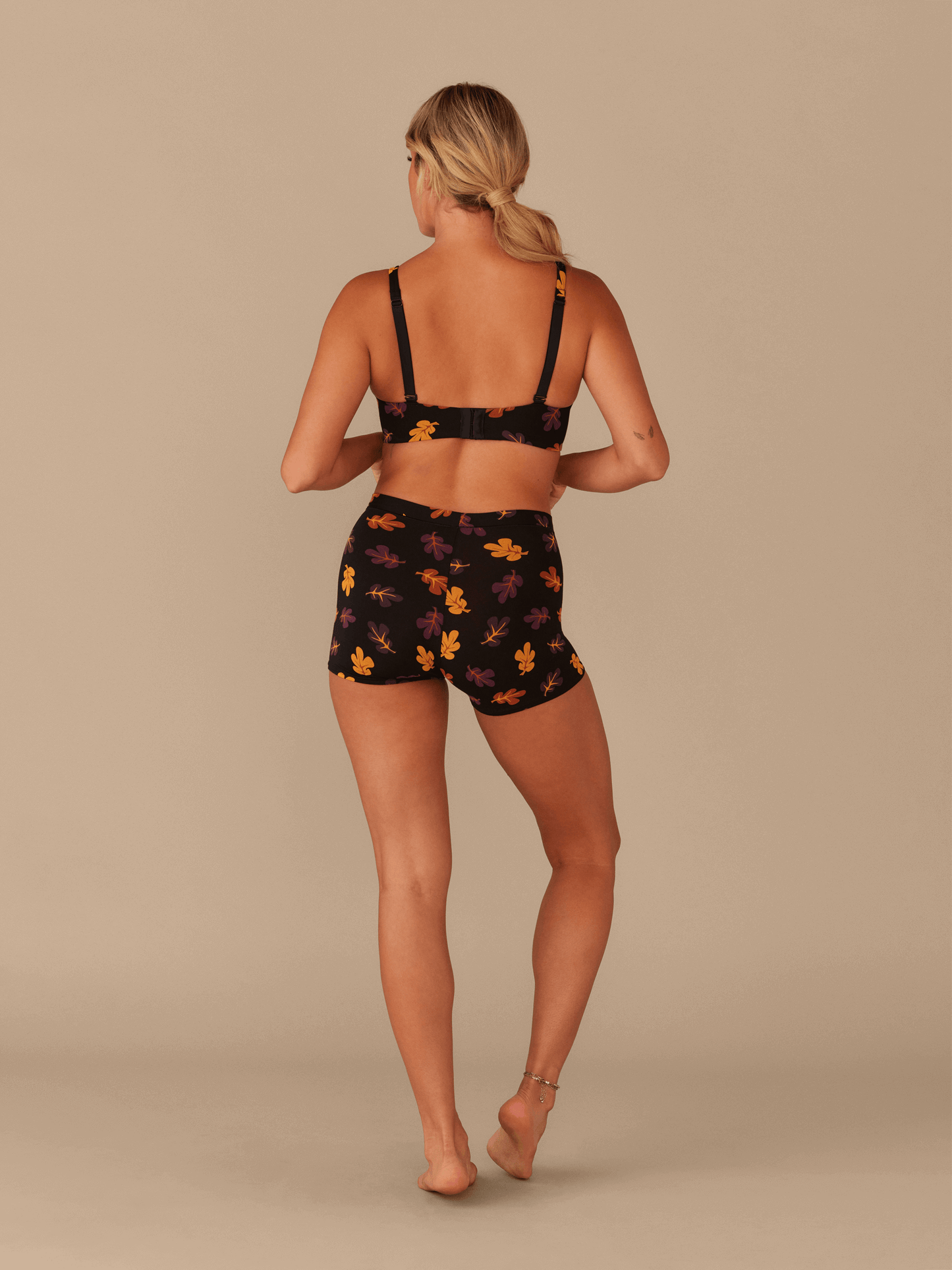 UltraModal™ FeelFree Boyshort | Fall Leaves