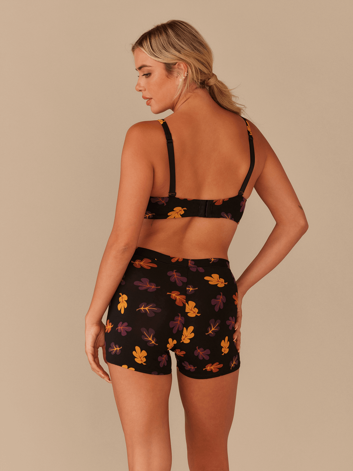 UltraModal™ FeelFree Boyshort | Fall Leaves