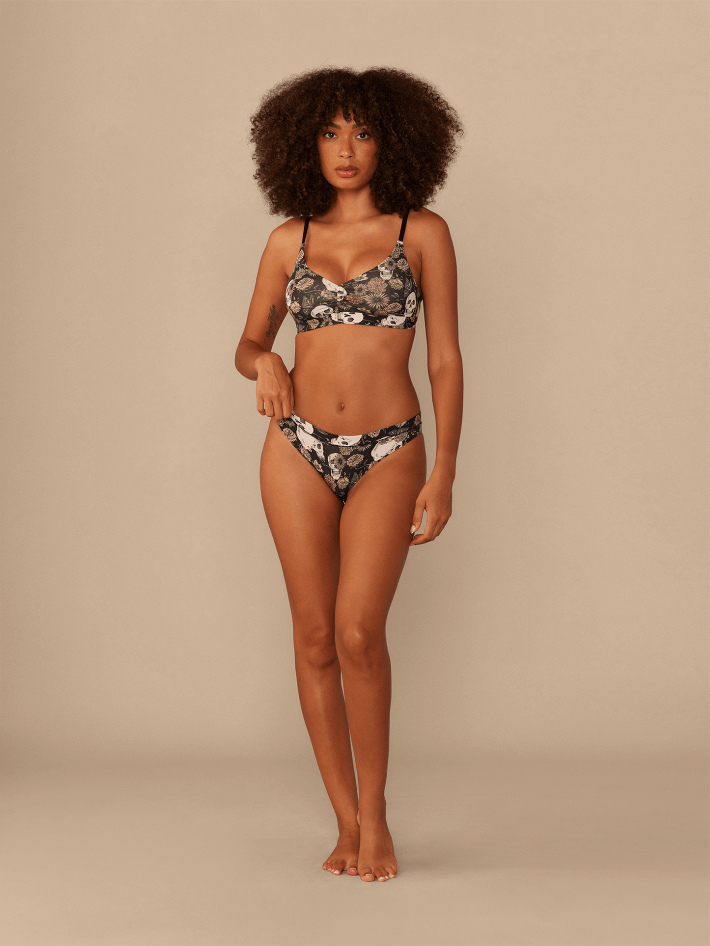 UltraModal™ FeelFree Ruched Bralette | Dead Flowers
