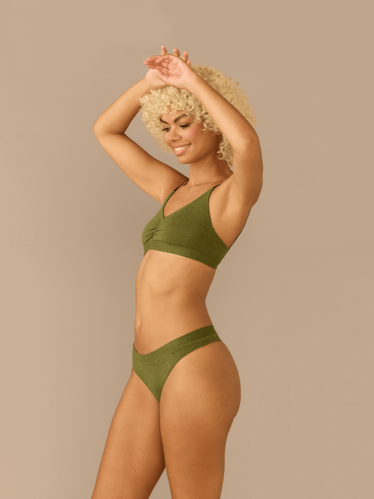 UltraModal™ FeelFree Ruched Bralette | Heather Olive
