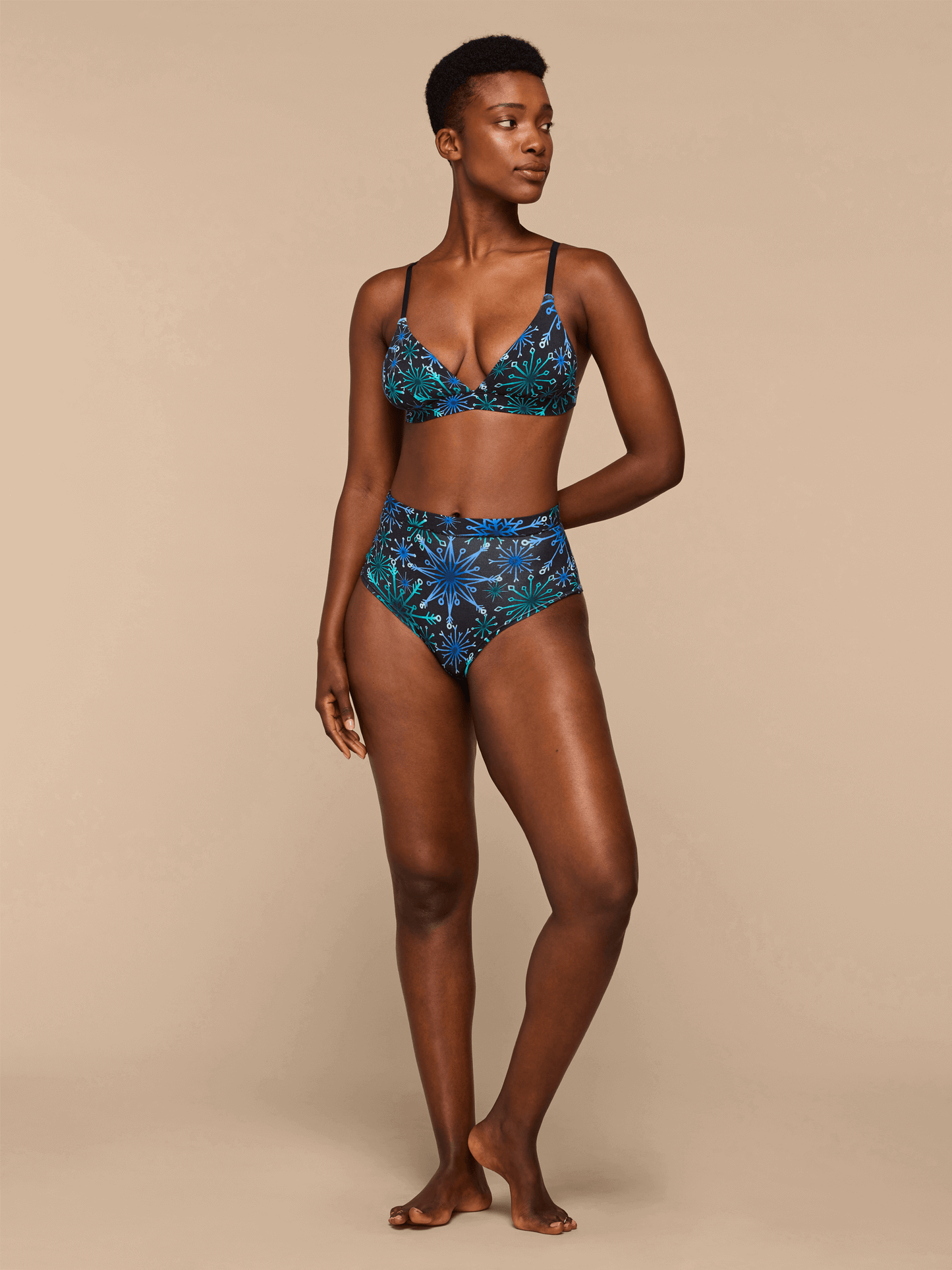 UltraModal™ FeelFree Triangle Bralette | Snowfall
