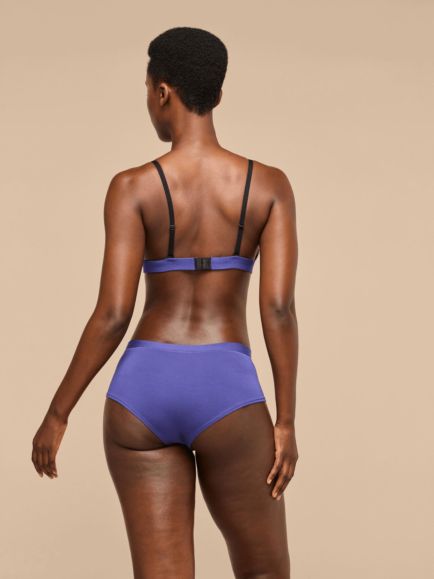 UltraModal™ FeelFree Triangle Bralette | Berry Blue