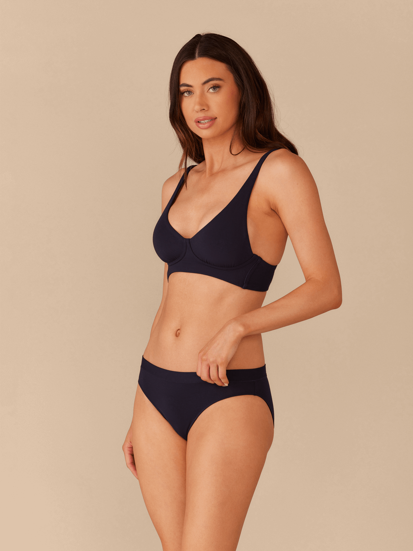 UltraModal™ FeelFree Longline Bralette | Dark Sapphire/Dark Sapphire