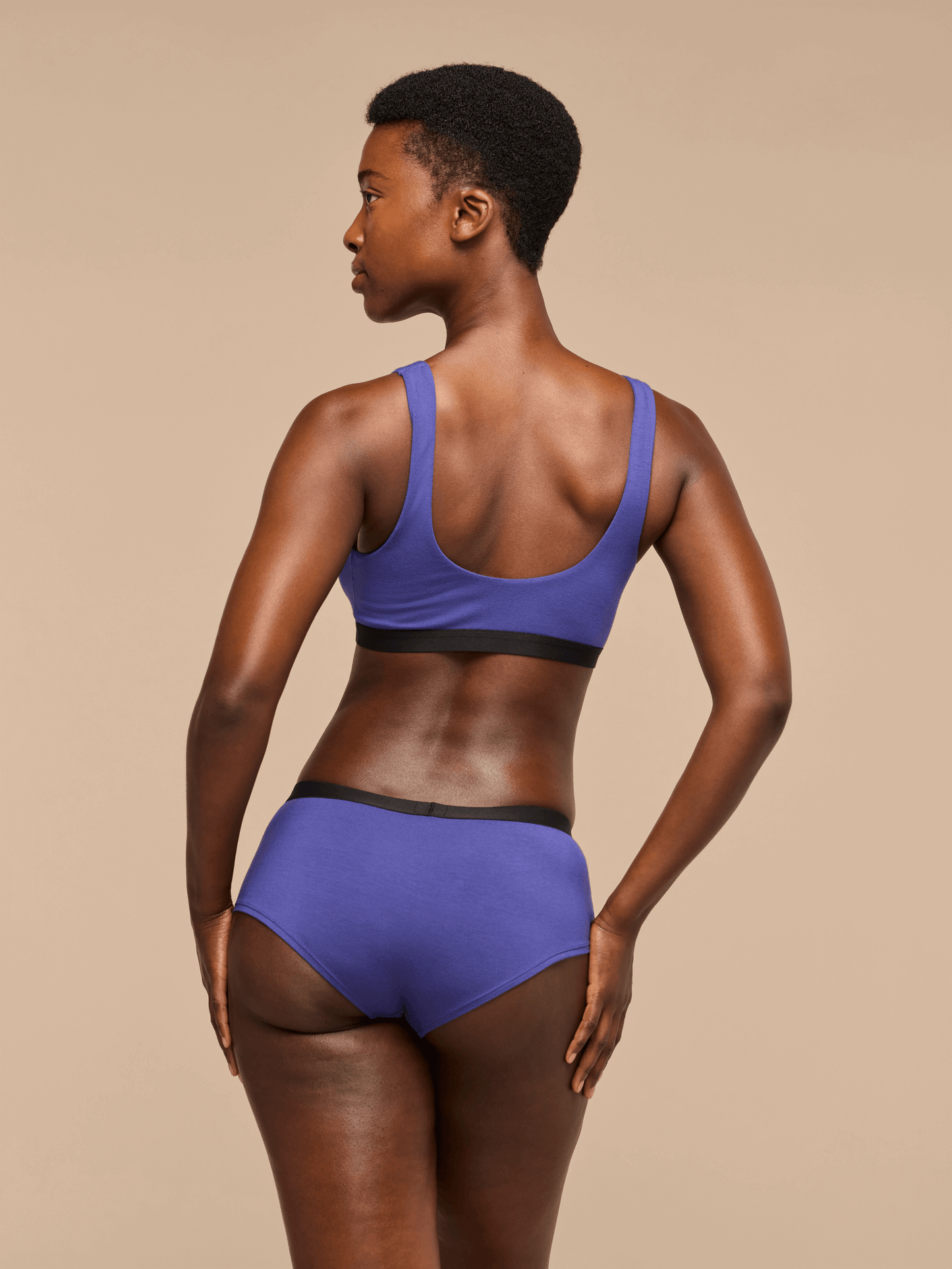 UltraModal™ Core Scoop Bralette | Berry Blue