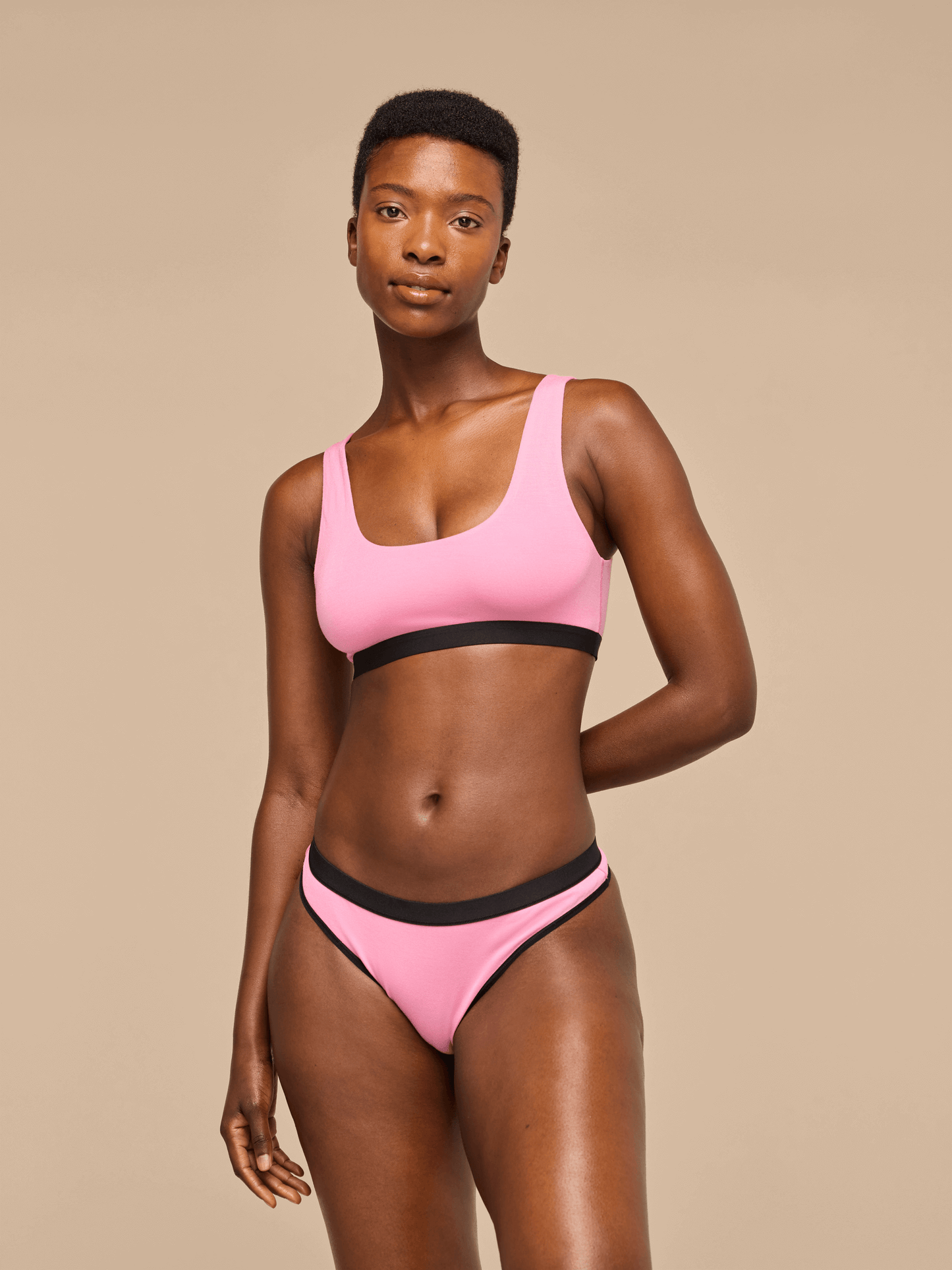 UltraModal™ Core Scoop Bralette | Pop Pink
