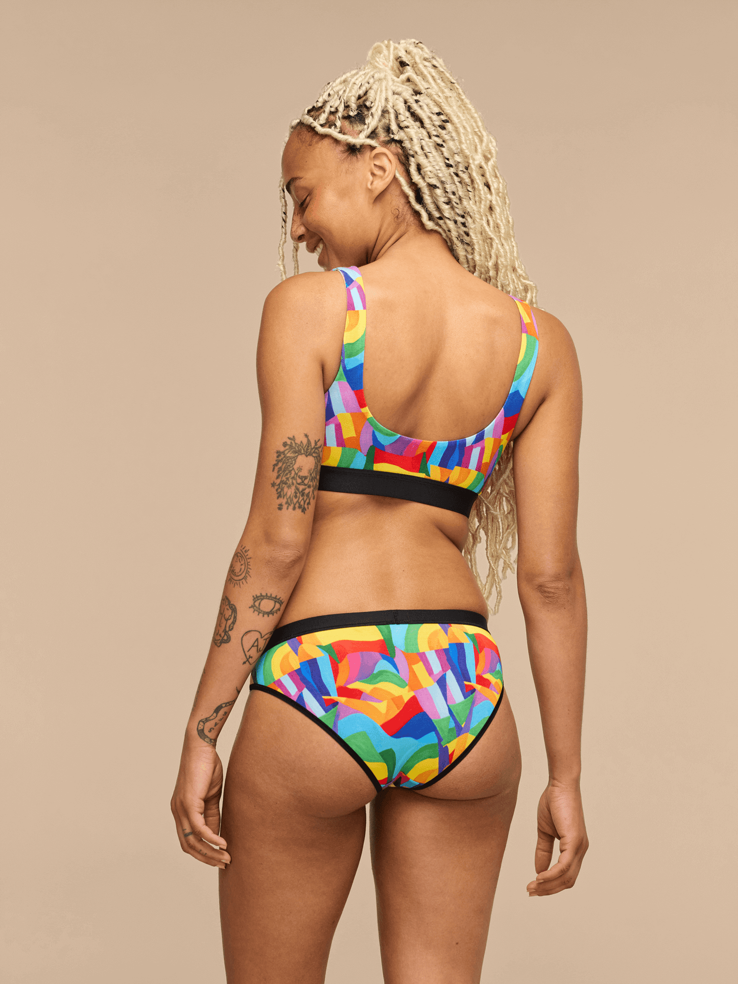 UltraModal™ Core Scoop Bralette | Painted Pride