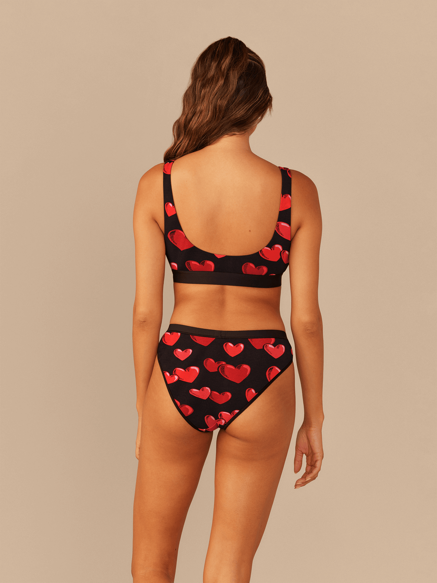 Curvy UltraModal™ Core Scoop Bralette | Floating Hearts