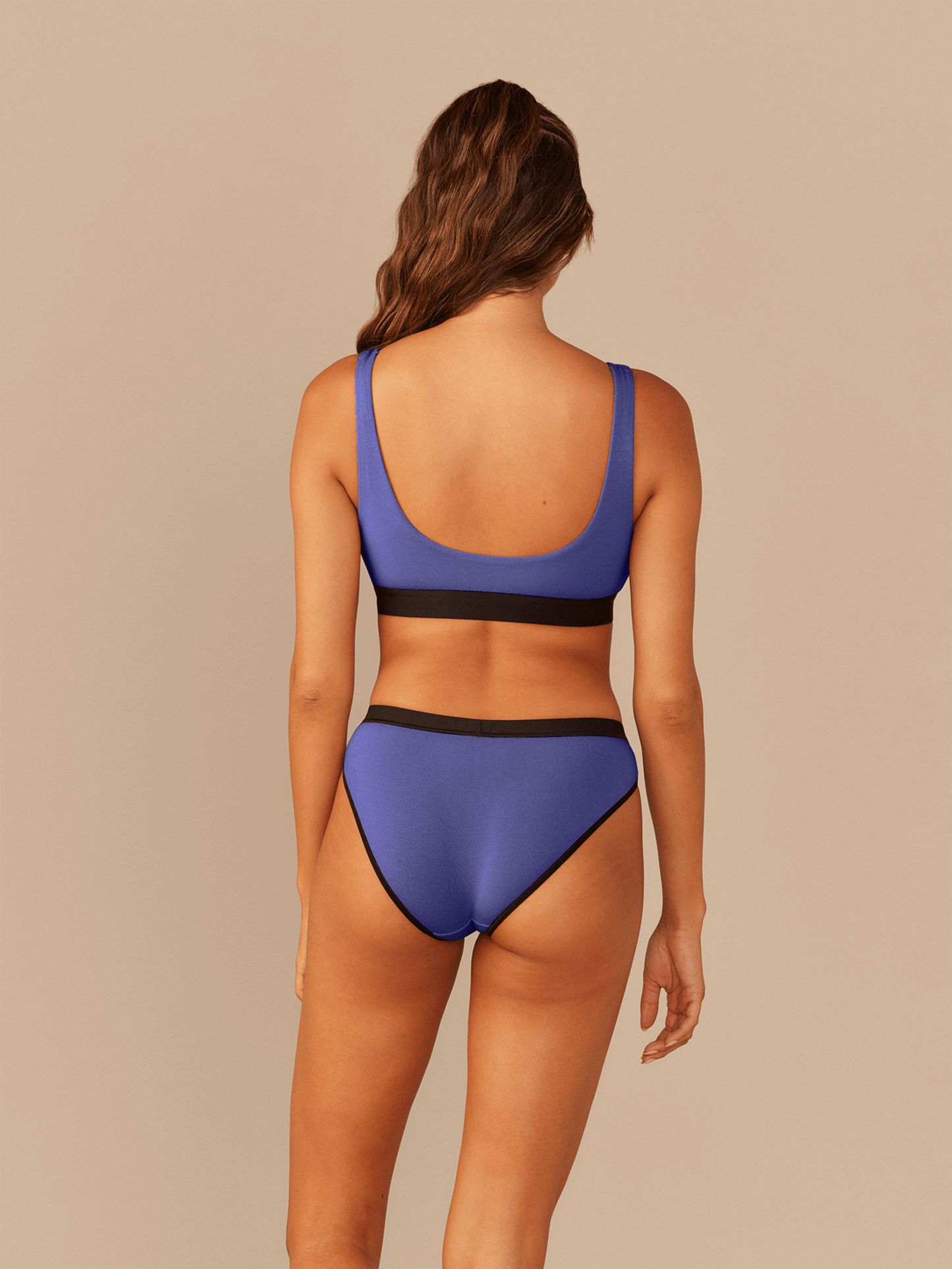 Curvy UltraModal™ Core Scoop Bralette | Berry Blue