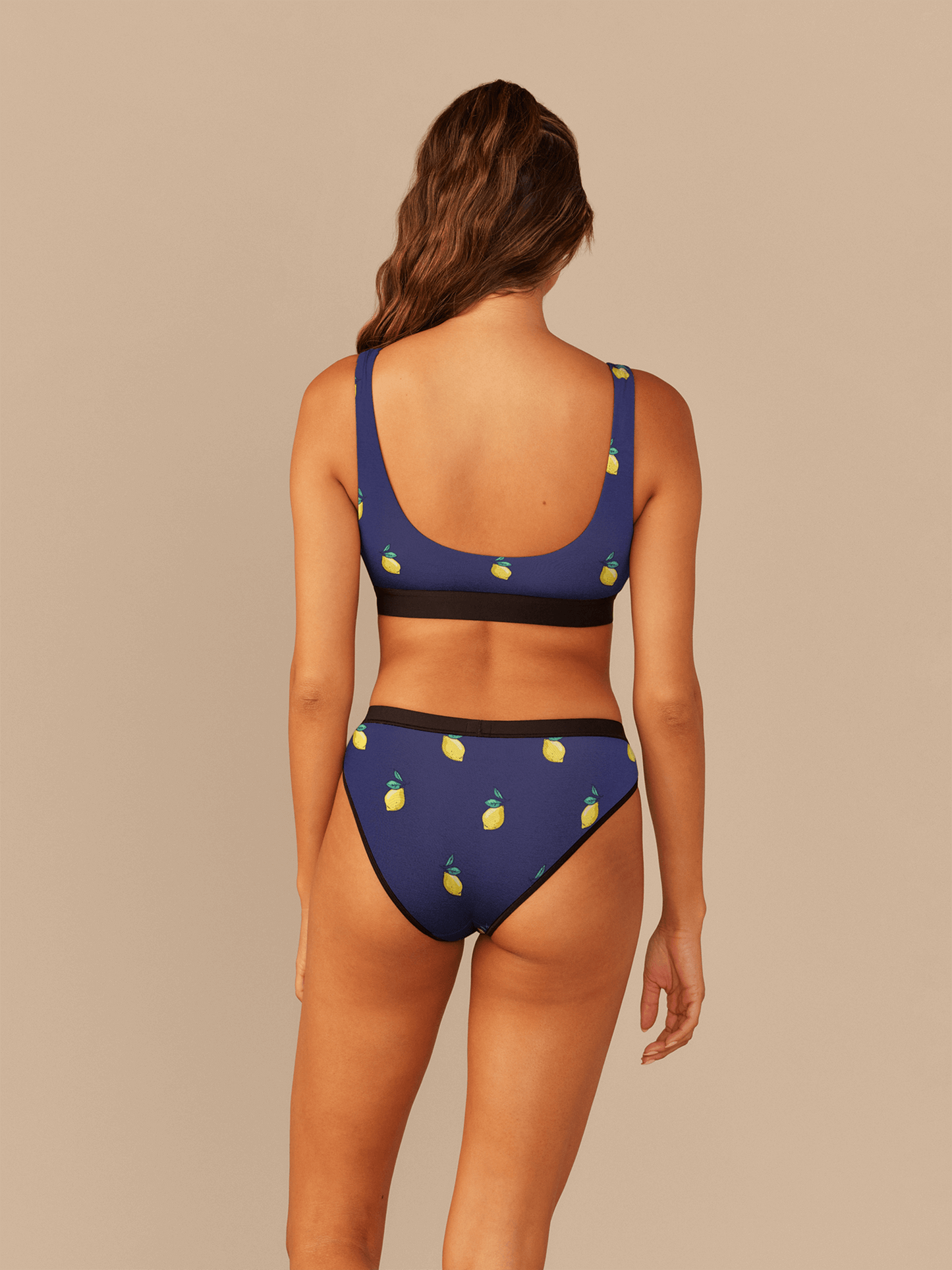 Curvy UltraModal™ Core Scoop Bralette | Lemons