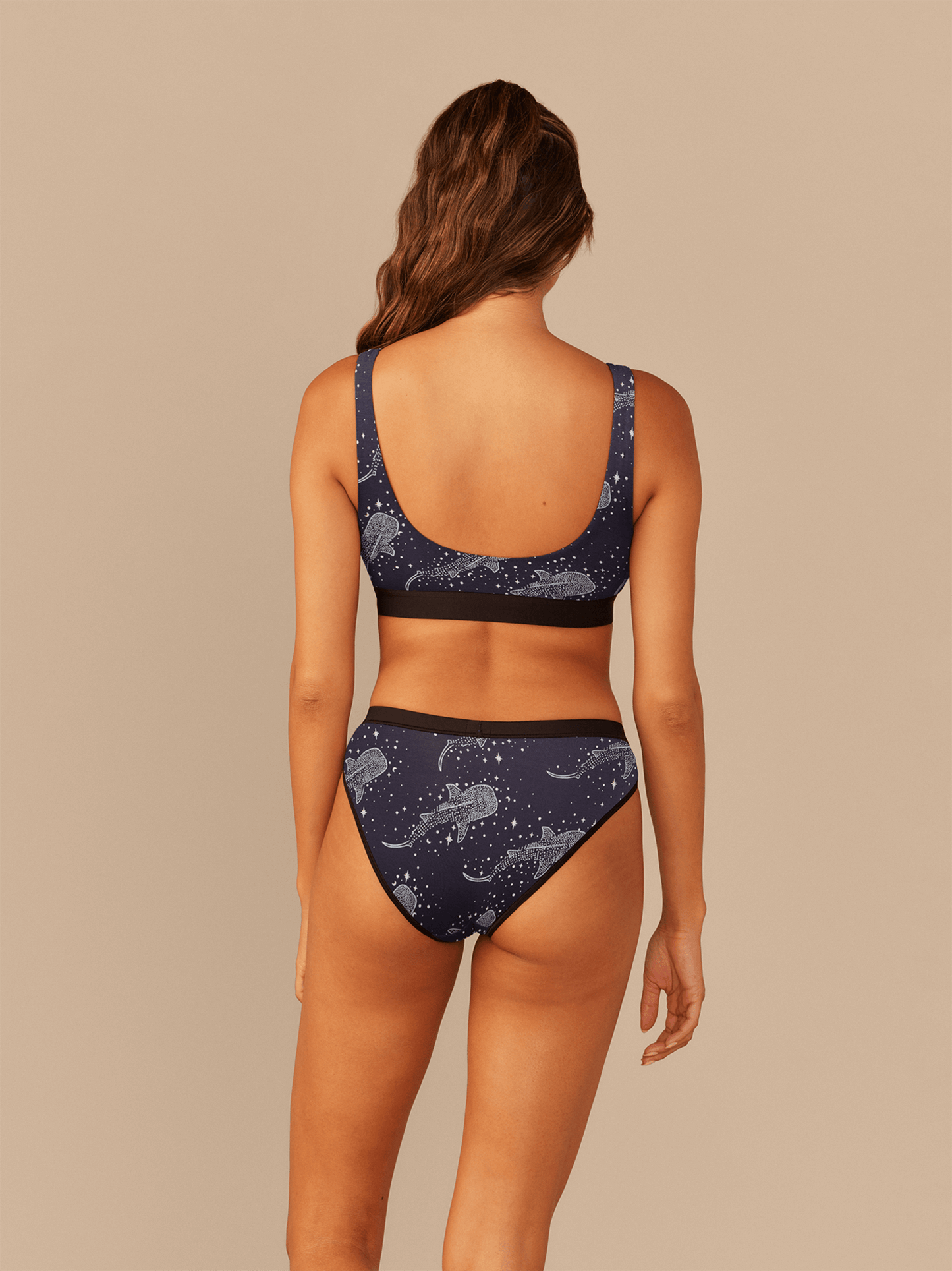 Curvy UltraModal™ Core Scoop Bralette | Starry Sharks