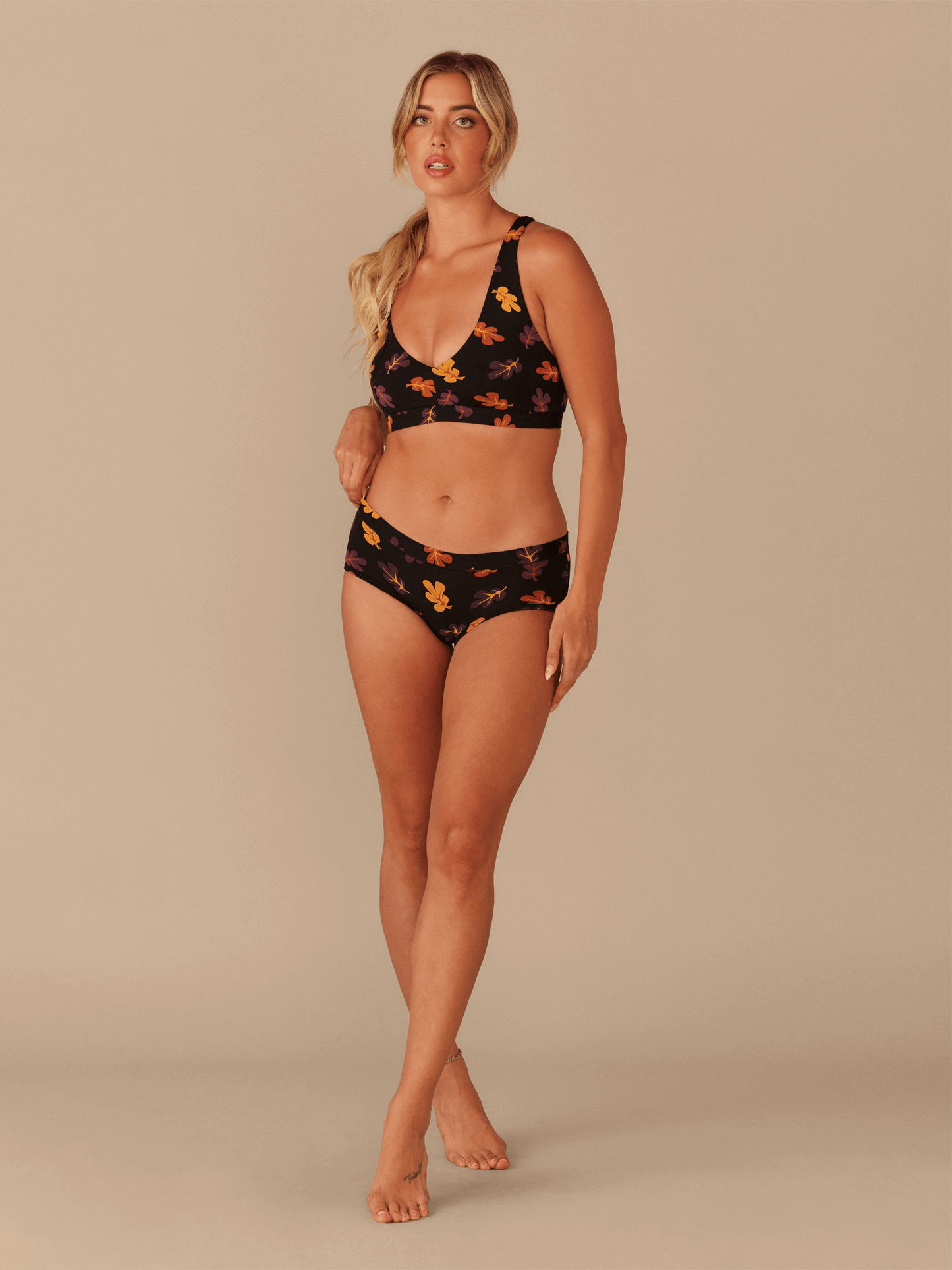 UltraModal™ FeelFree Racerback Bralette | Fall Leaves