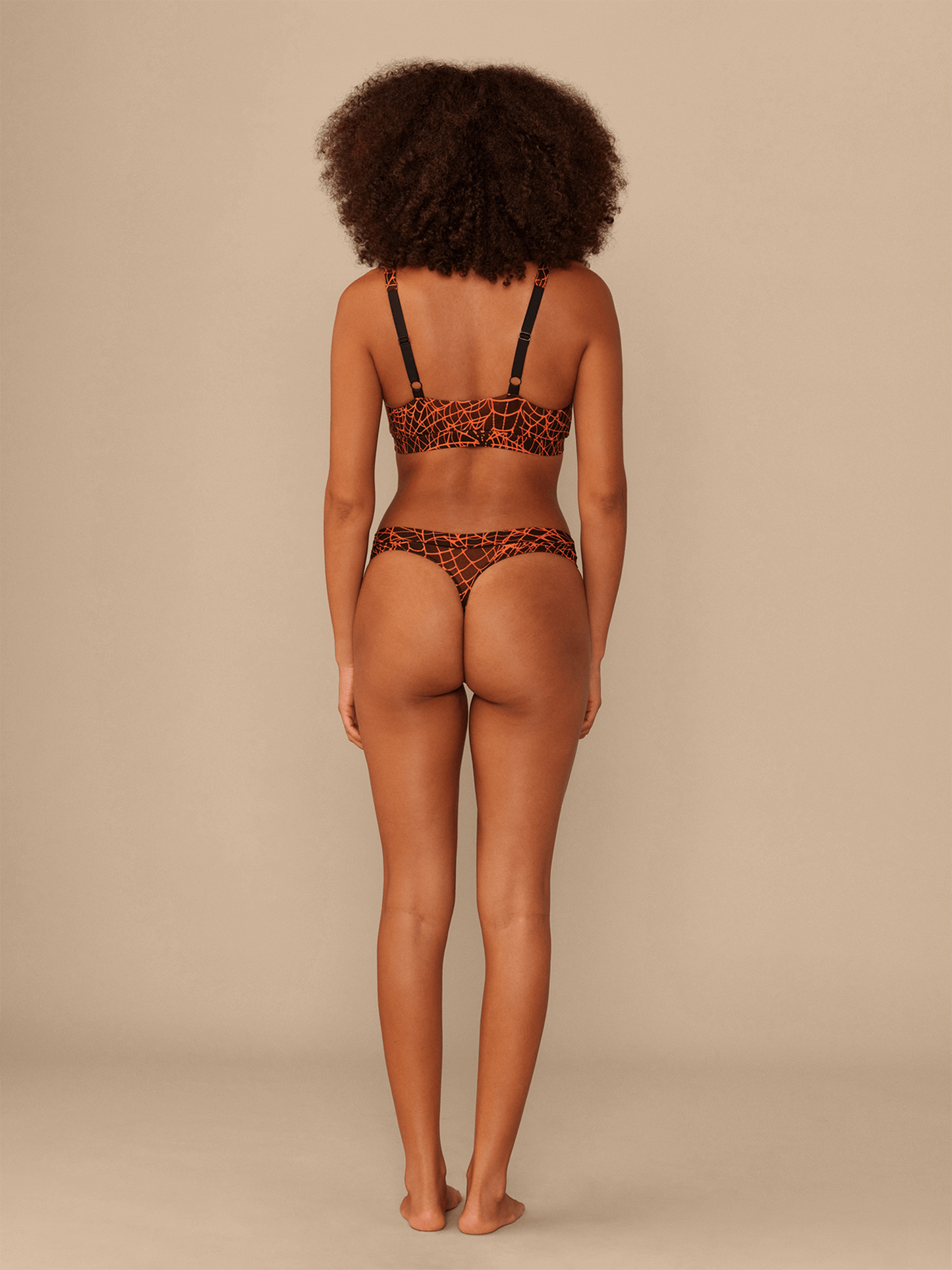 UltraModal™ FeelFree Square Neck Bralette | Caught in a Web