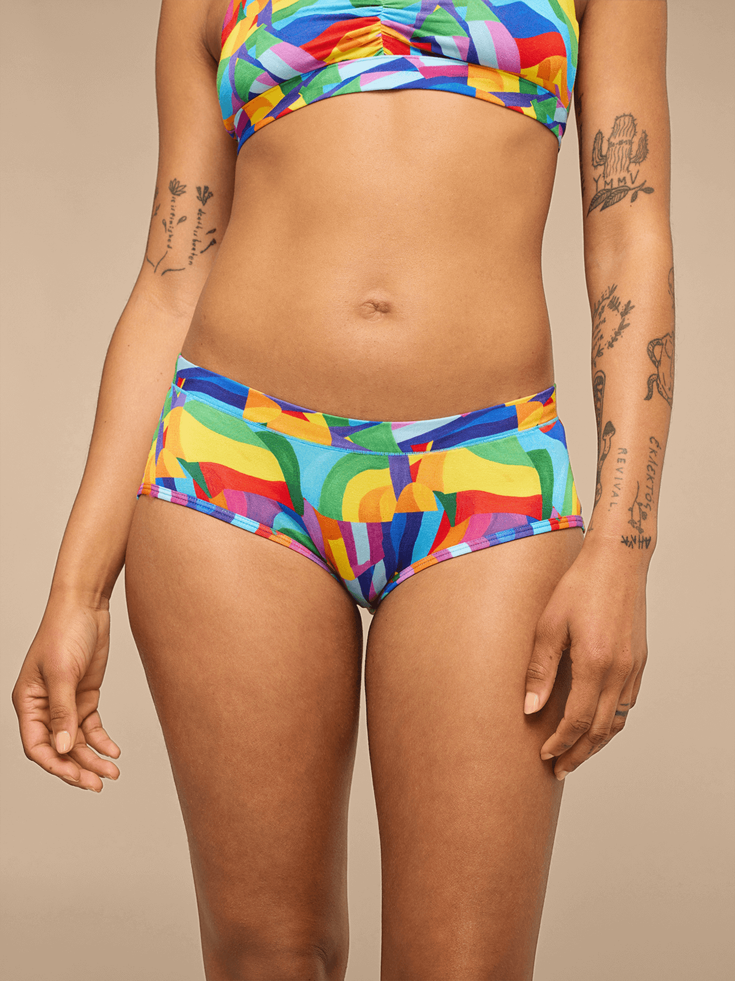 UltraModal™ FeelFree Hipster | Painted Pride