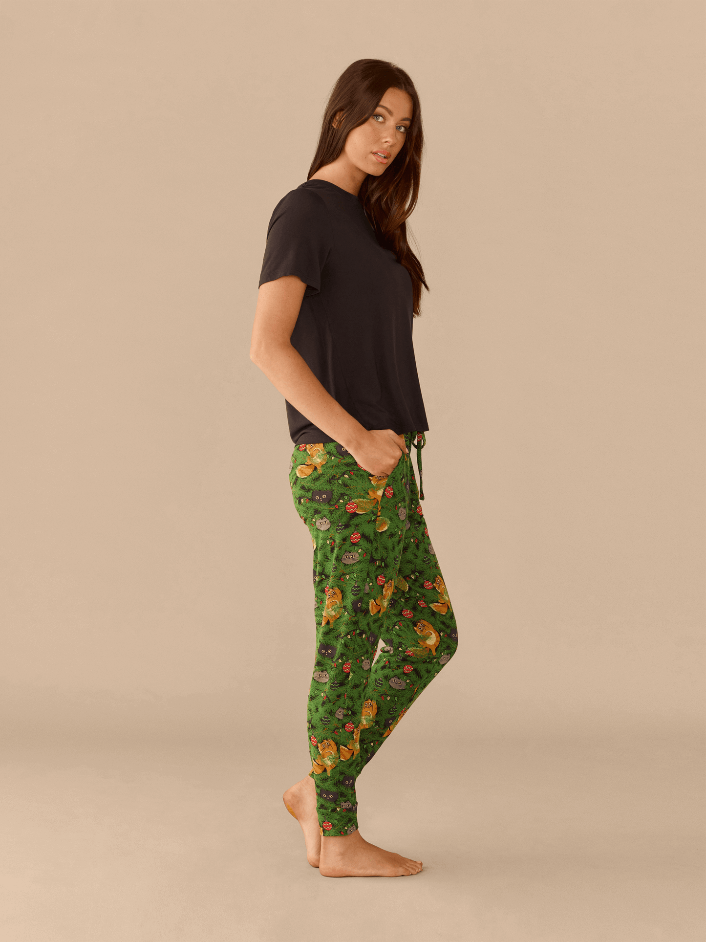 UltraModal™ Lounge Jogger - Women's | Meowy Christmas