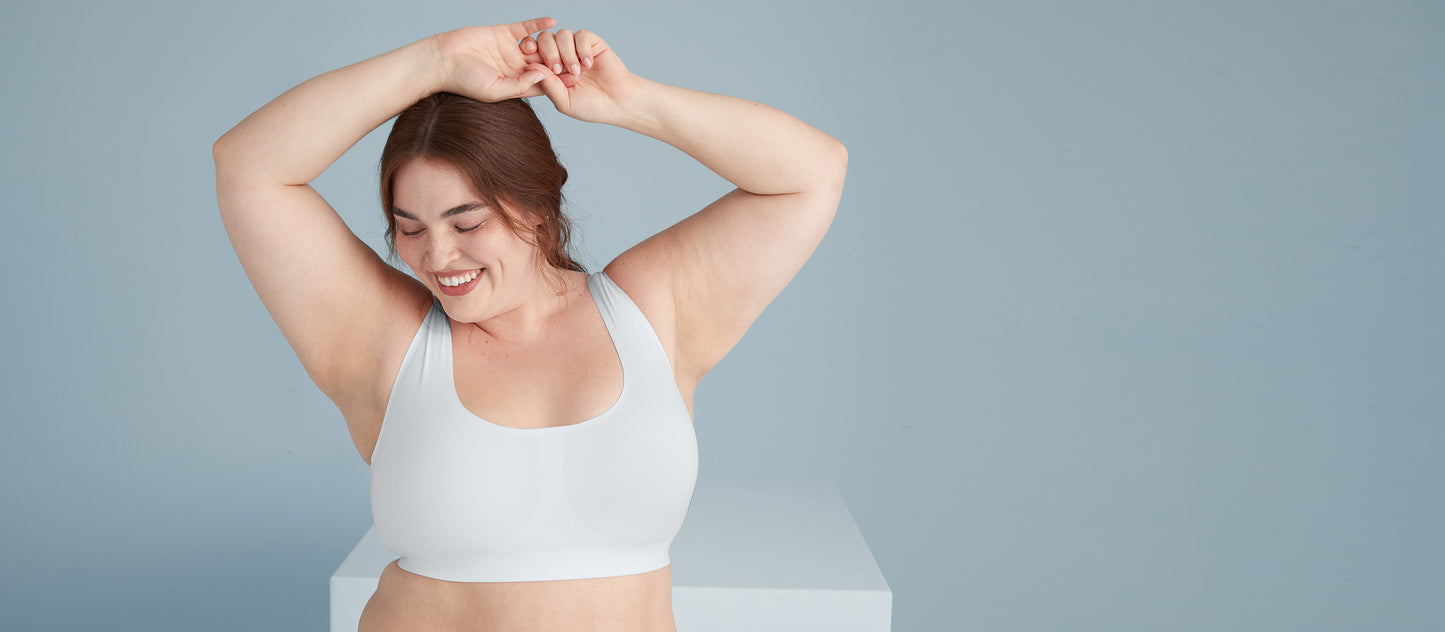 MoveMe Scoop Bralette | White