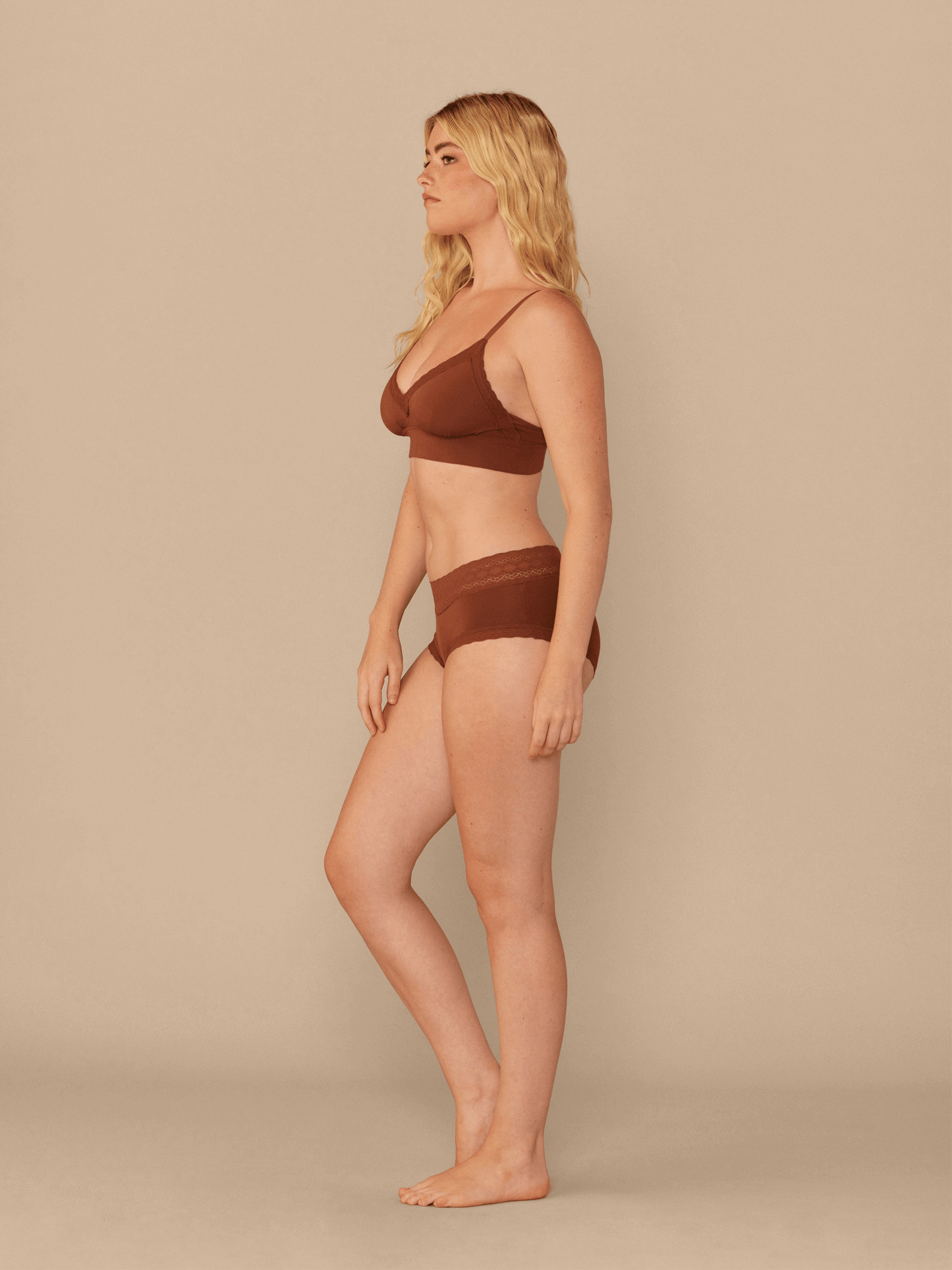 UltraModal™ Lace Hipster | Cedar Wood