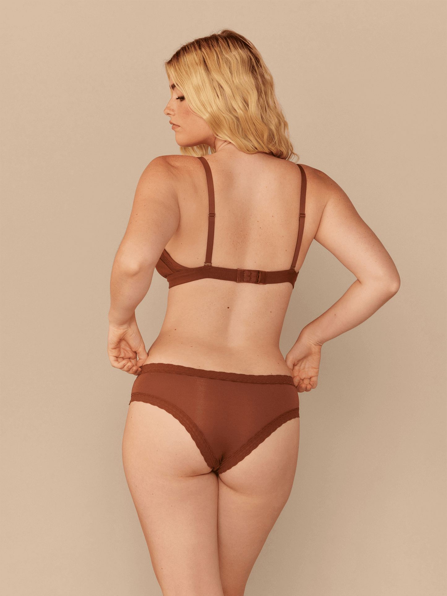 UltraModal™ Lace Triangle Bralette | Cedar Wood