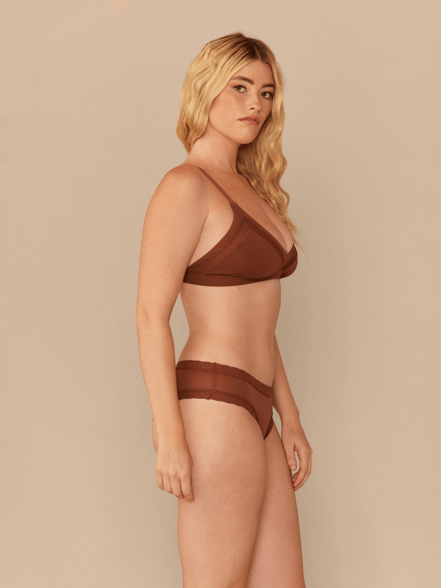 UltraModal™ Lace Triangle Bralette | Cedar Wood