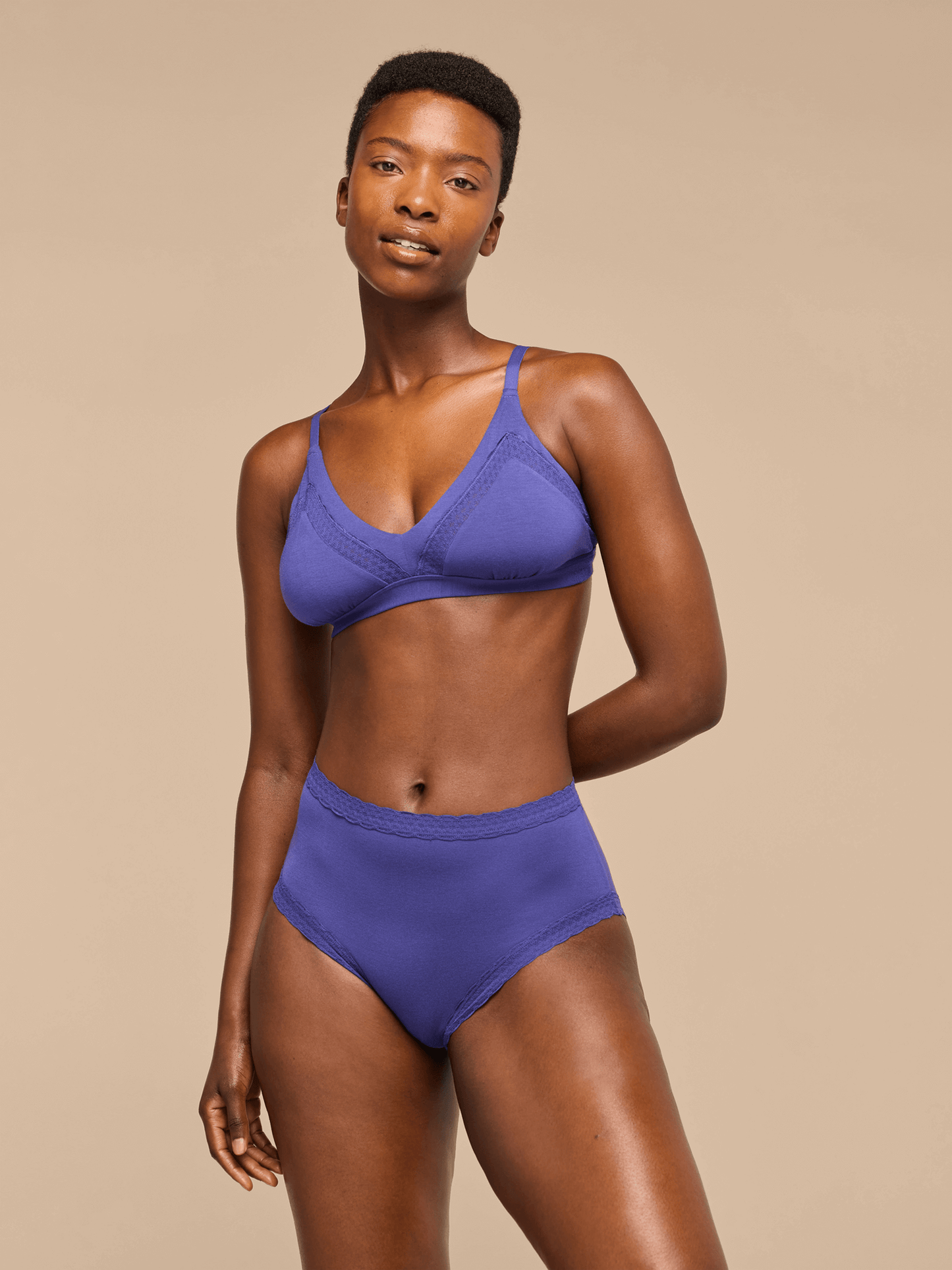 UltraModal™ Lace Triangle Bralette | Berry Blue