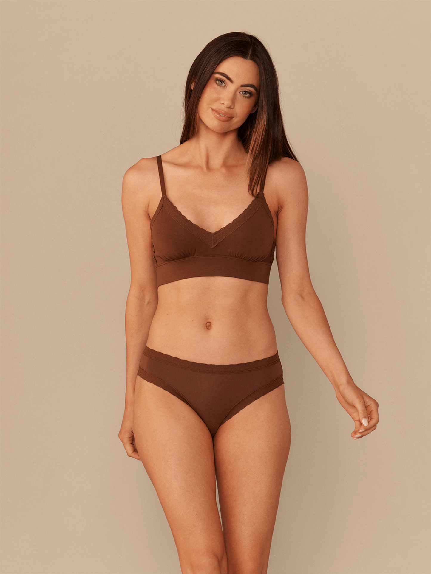 UltraModal™ Lace Plunge Bralette | Walnut Shell