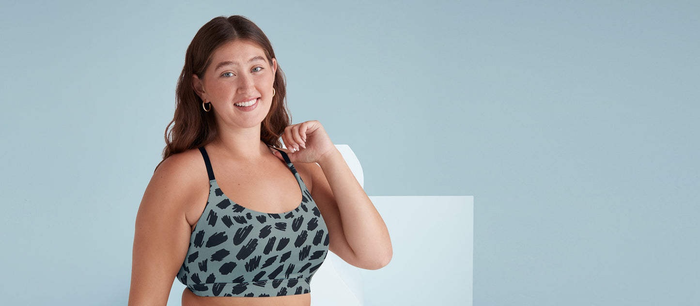 MoveMe Racerback Bralette | Scribble