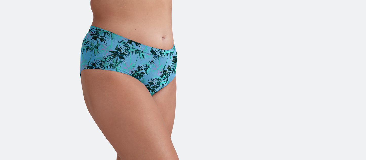 UltraModal™ FeelFree Cheeky Brief | On a Trip