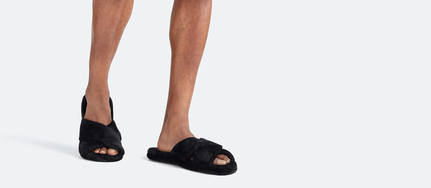 Plush Slipper | Black