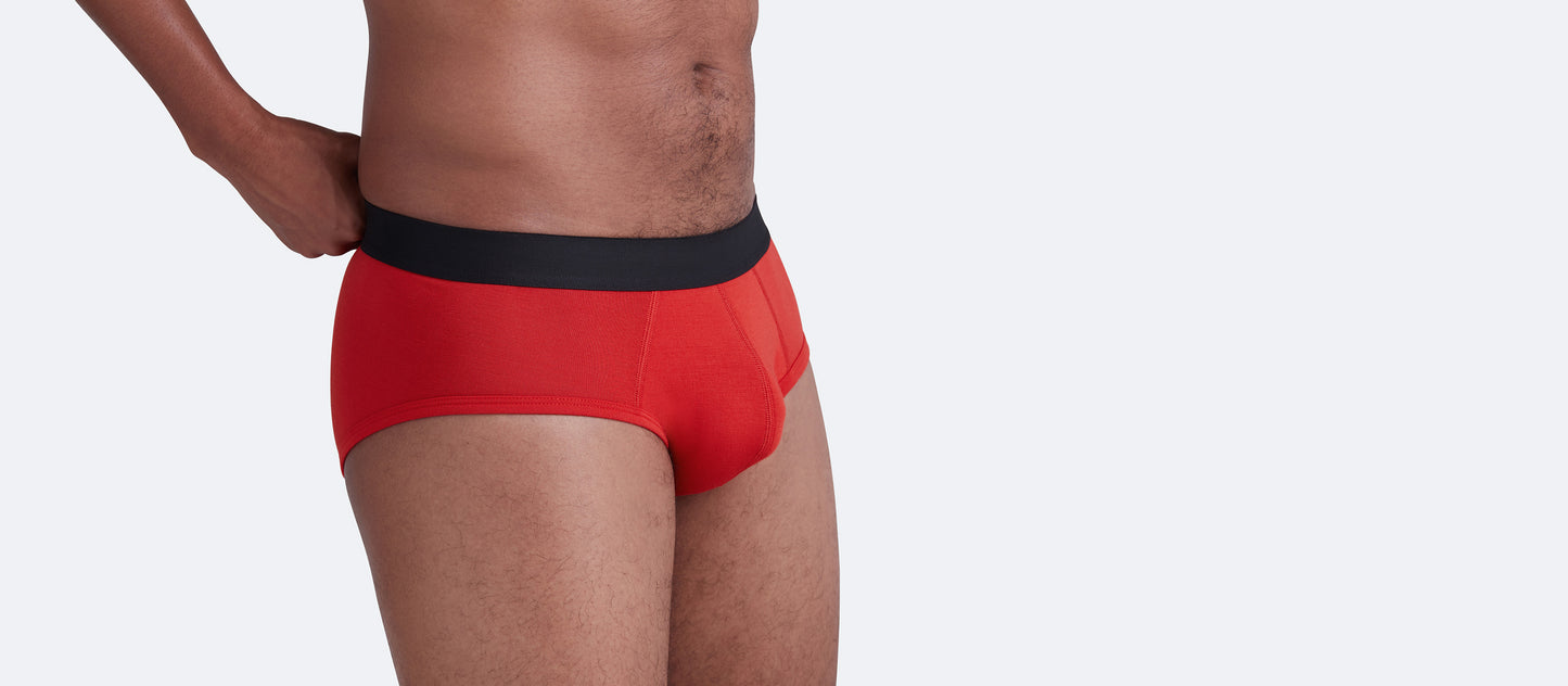 Brief | Candy Apple