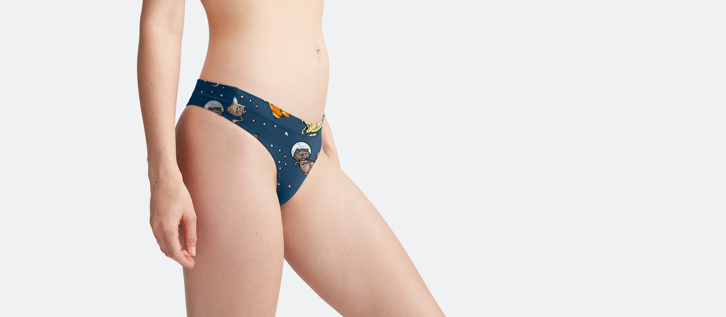 UltraModal™ FeelFree Thong | Houston, We Have A Purr-oblem