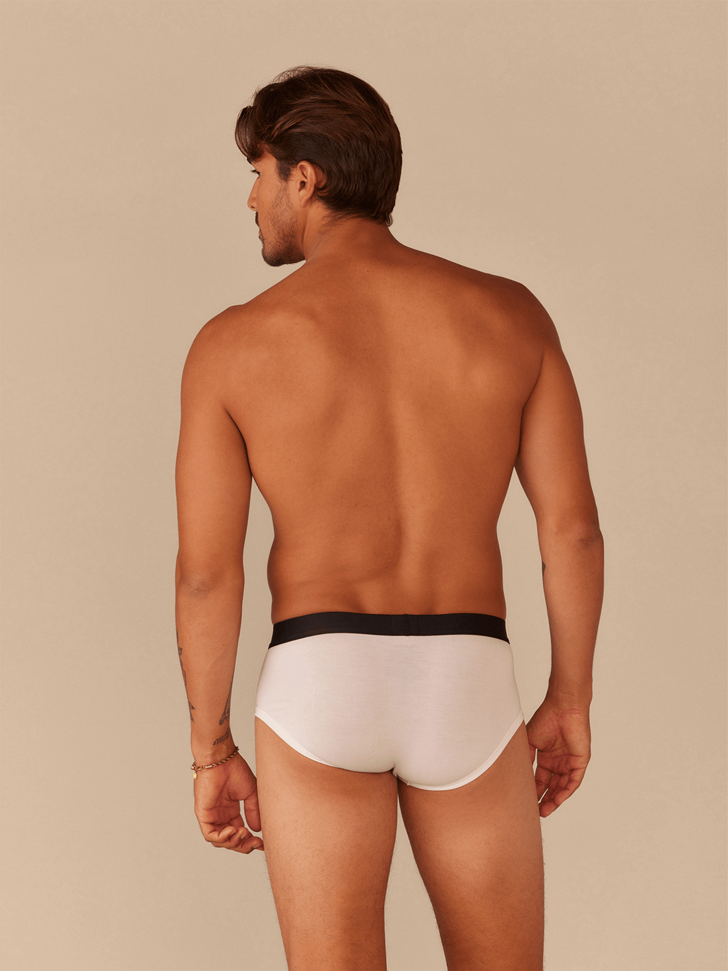 Brief | White