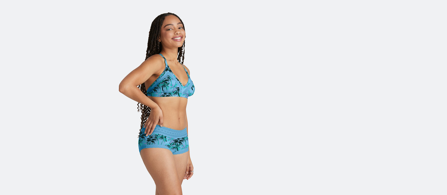UltraModal™ Lace Hipster | On a Trip