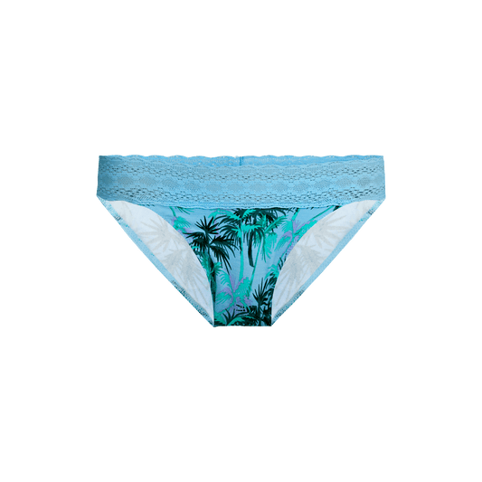 FeelFree Lace Bikini | On a Trip