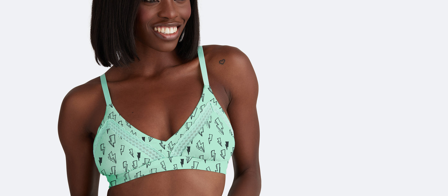 FeelFree Lace Triangle Bralette | Power Up