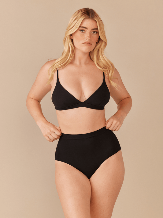 UltraModal™ FeelFree Triangle Bralette | Black