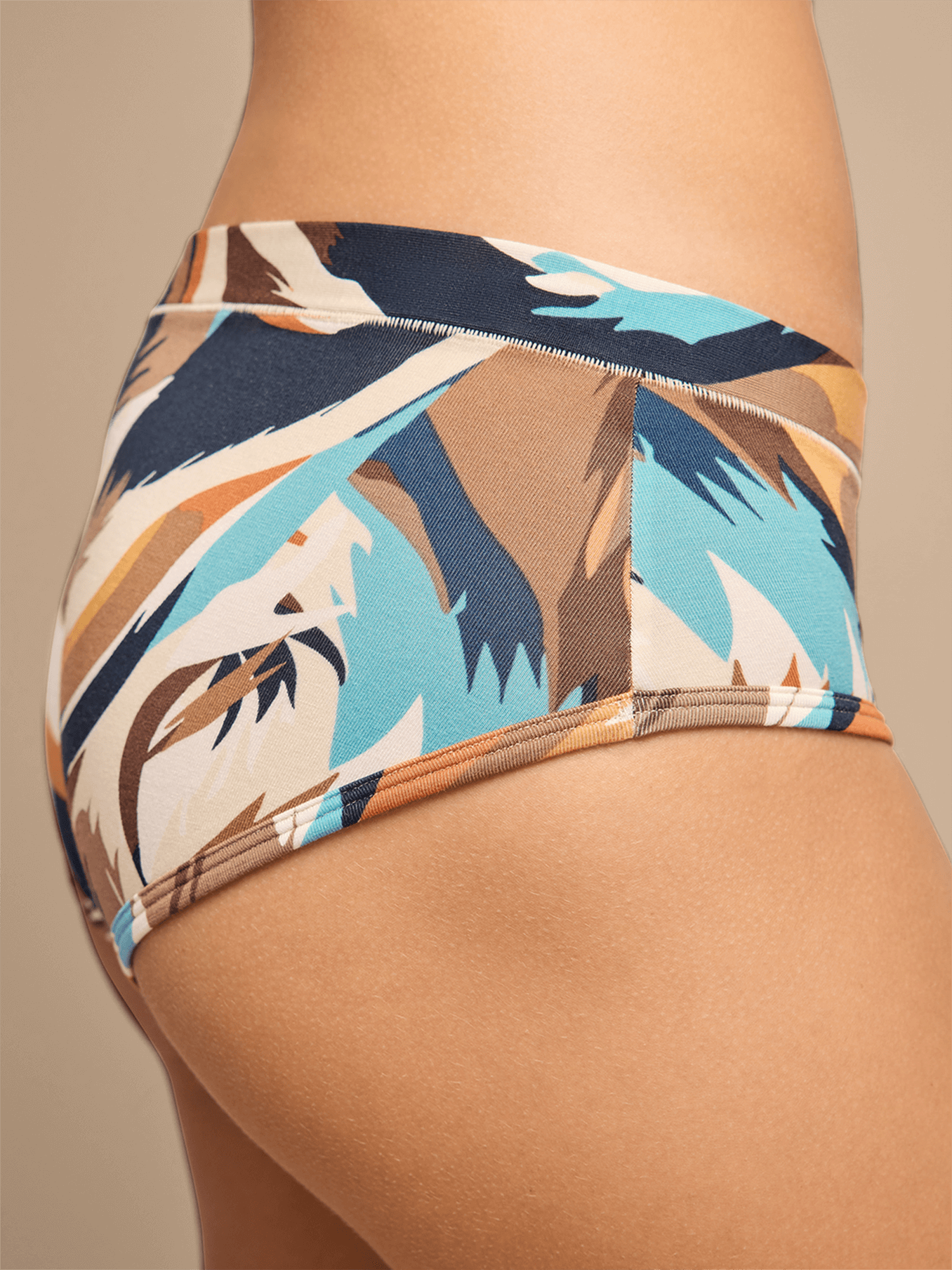 UltraModal™ FeelFree Hipster | Feather