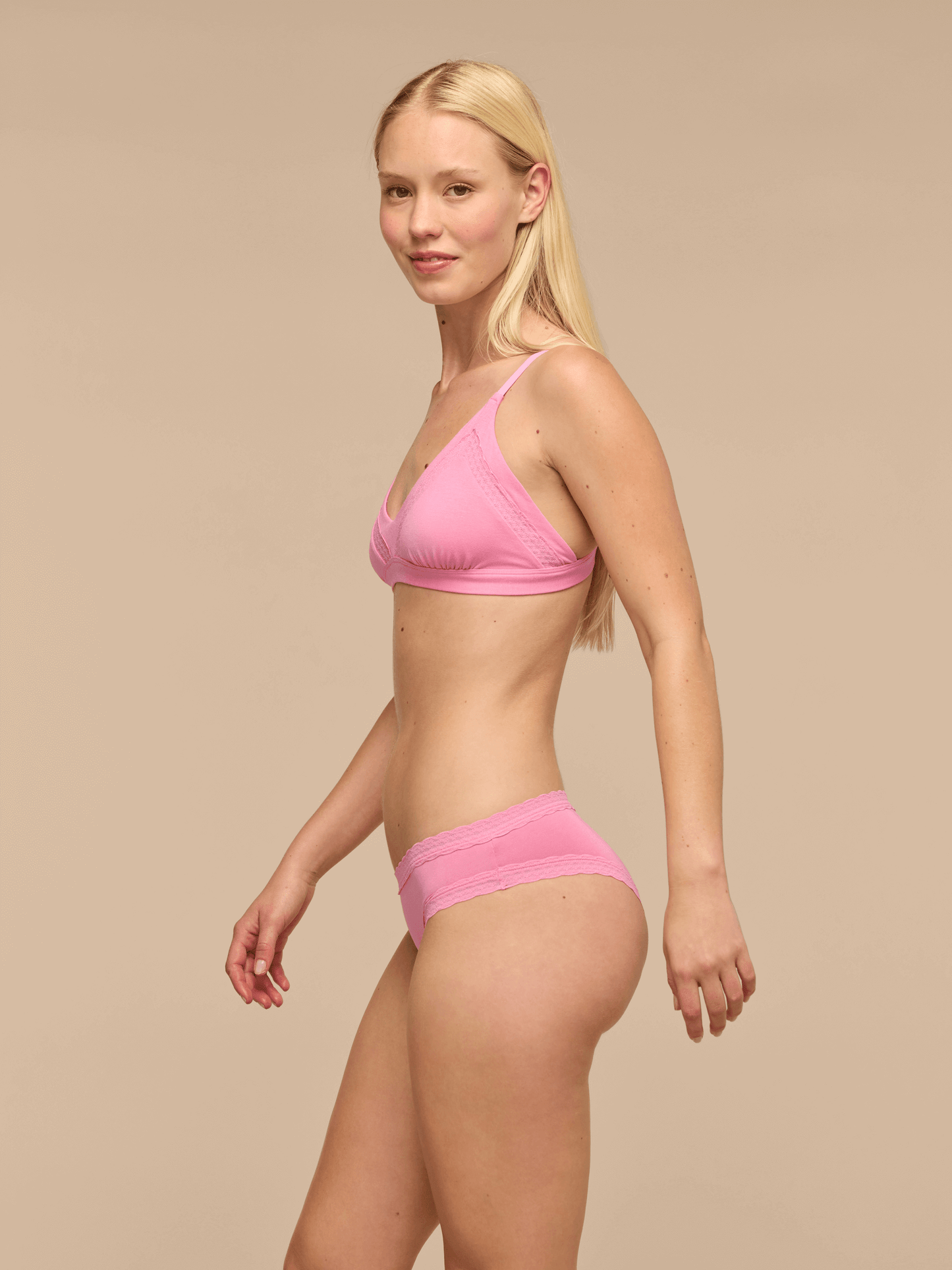 UltraModal™ Lace Triangle Bralette | Pop Pink